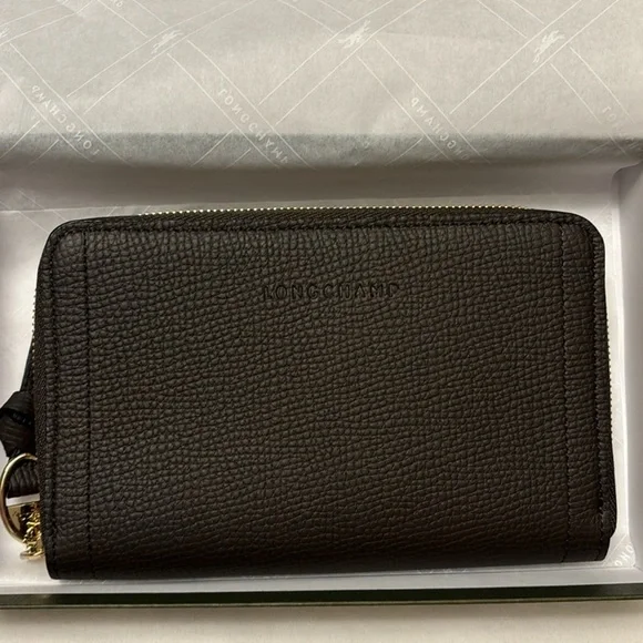 Brand new Longchamp Mailbox Zip around wallet - Picture 8 of 10